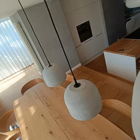 Apartmán Przy Plazy Przestronny 150 M2 5 Sypialni 2 Lazienki Nowoczesny, Luksusowy, Cichy