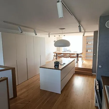 Apartmán Przy Plazy Przestronny 150 M2 5 Sypialni 2 Lazienki Nowoczesny, Luksusowy, Cichy Kolobřeh